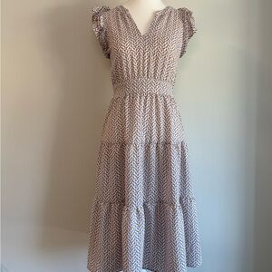 Monteau Patterned Midi Dress with Ruffle Sleeves